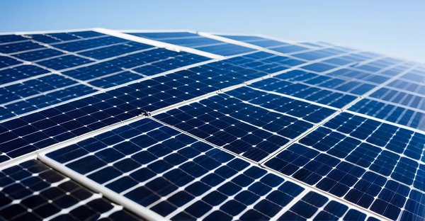 Panneau solaire photovoltaïque : succès et satisfaction garantis